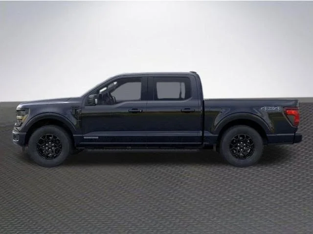 New 2026 Agate Black Metallic Ford XLT image 3