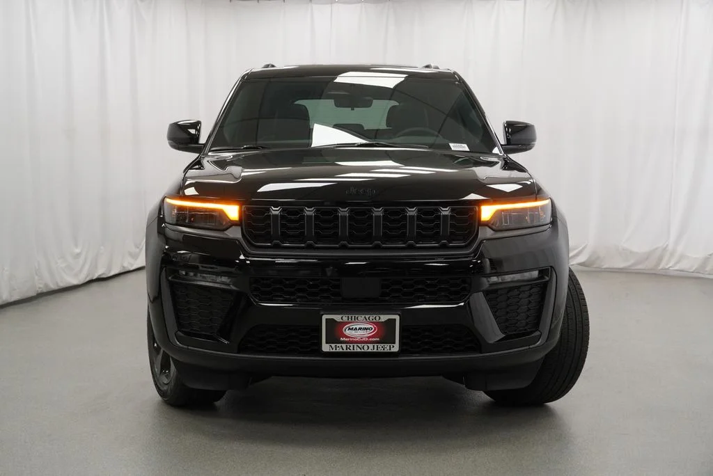 New 2027 High Gloss Black Jeep Limited image 7