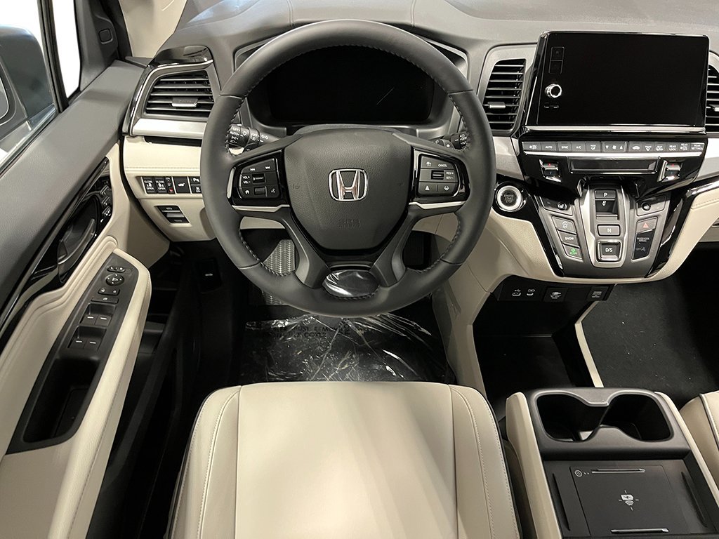 New 2026 Modern Steel Metallic Honda Touring image 23