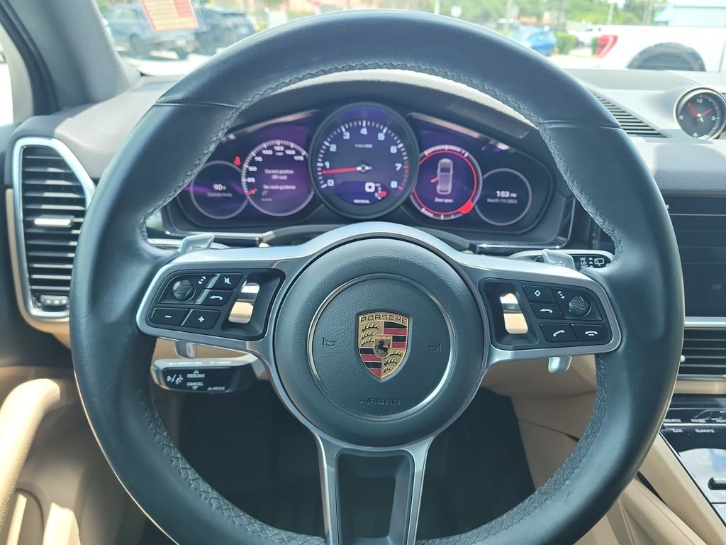 Used 2022 White Porsche Base image 28