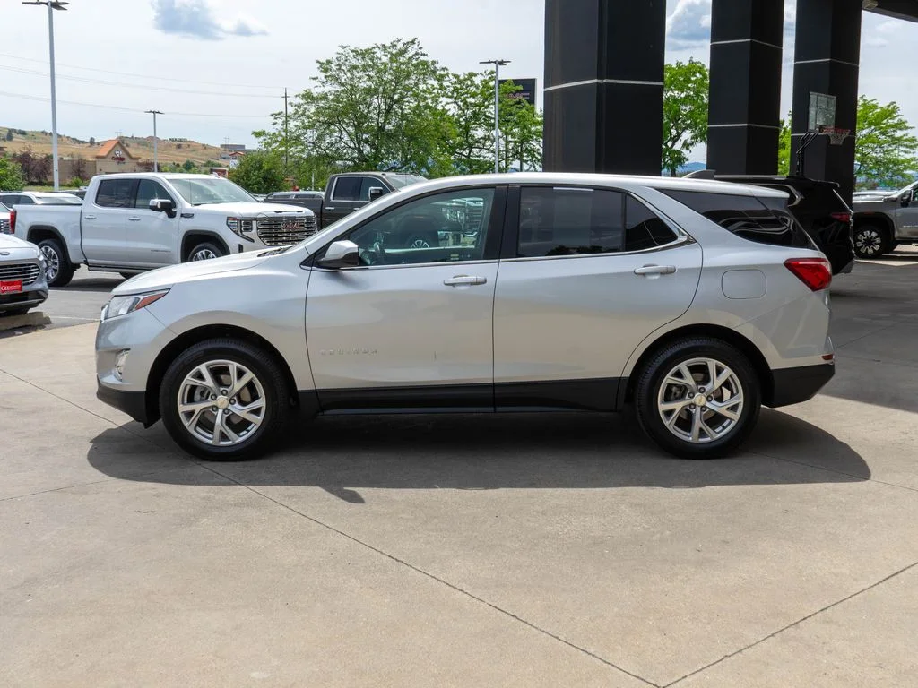 Used 2021 Silver Chevrolet LT image 4