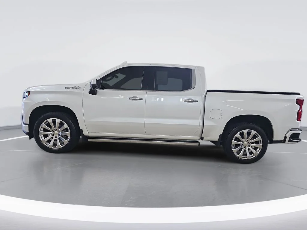 Used 2020 Beige Chevrolet High Country image 7