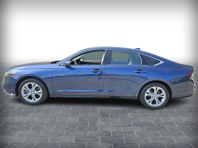 Used 2023 Blue Honda EX-L image 4