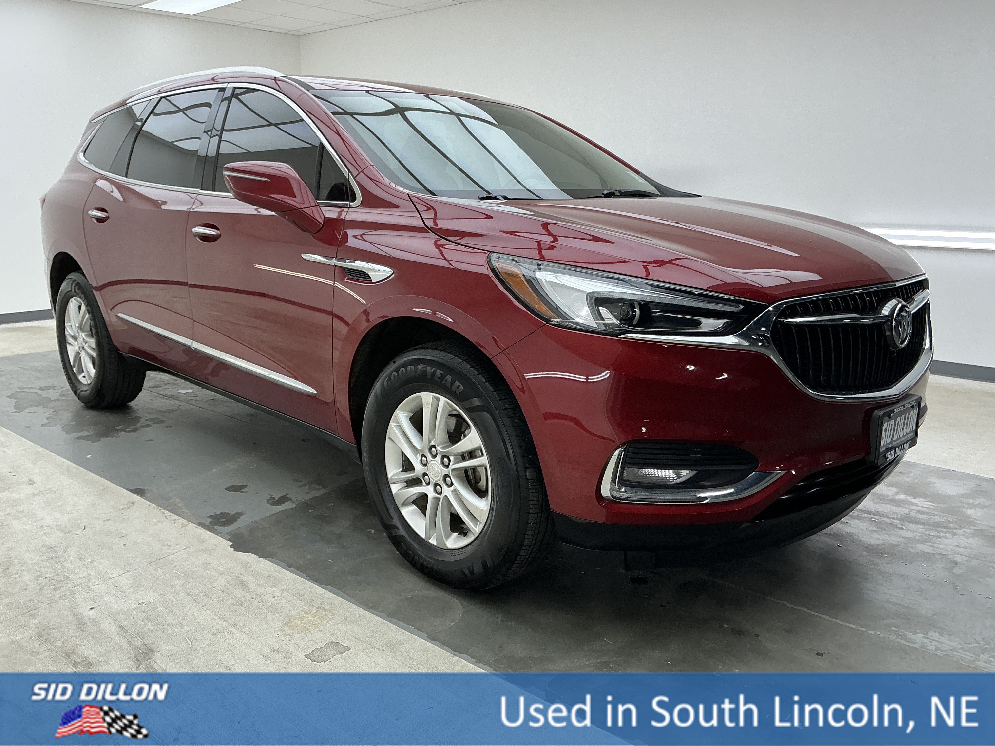Used 2019 Red Quartz Tintcoat Buick Essence image 3