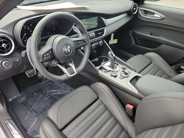 New 2026 Gray Alfa Romeo Base image 22
