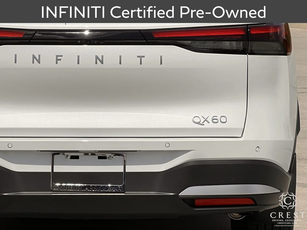 Certified Used 2026 Radiant White INFINITI LUXE image 6