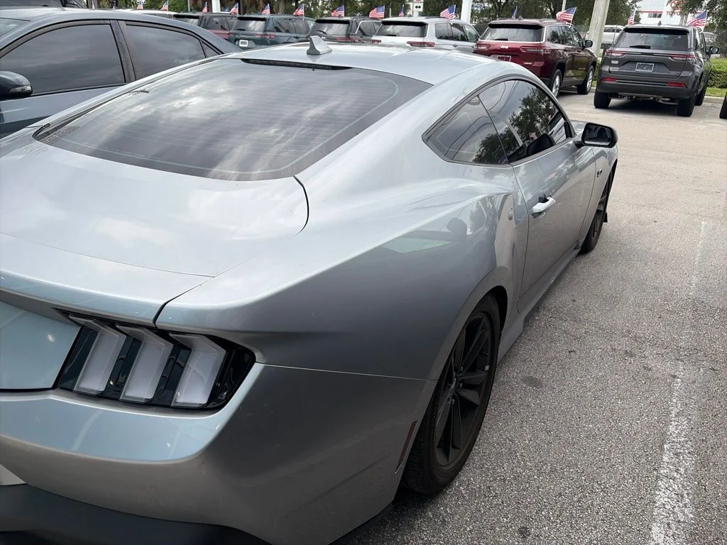 Used 2024 Silver Metallic Ford GT image 4