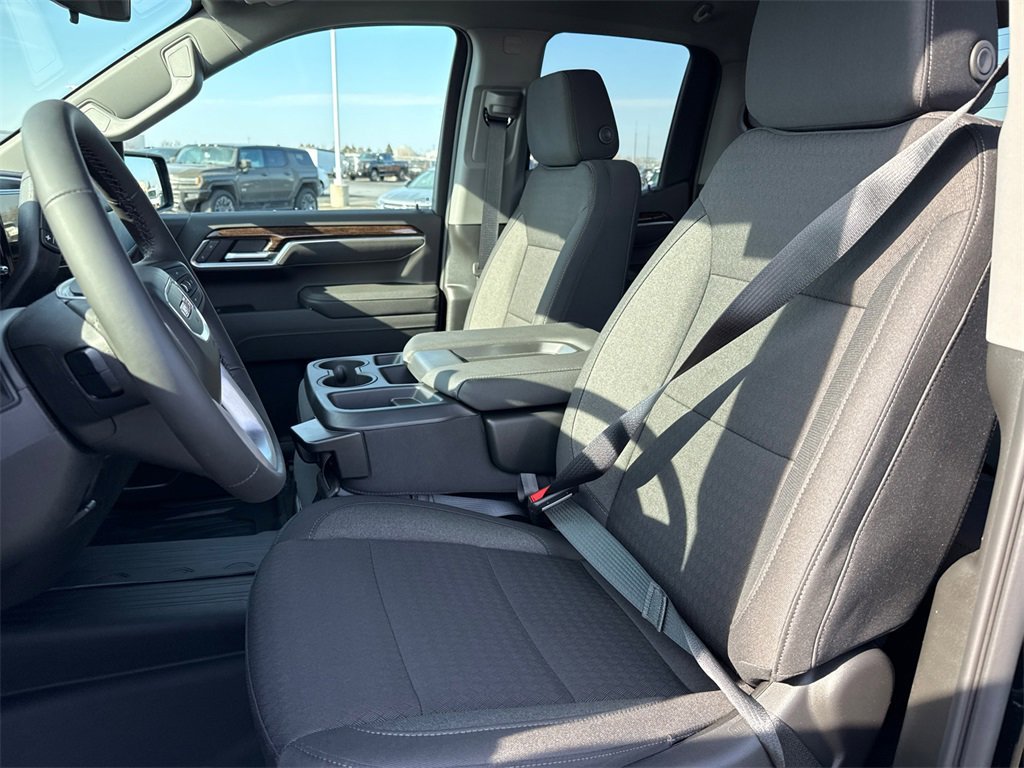 2026 GMC SIERRA - Image 14