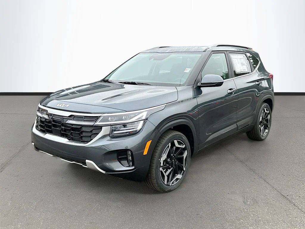 New 2026 Gravity Gray Kia SX image 3