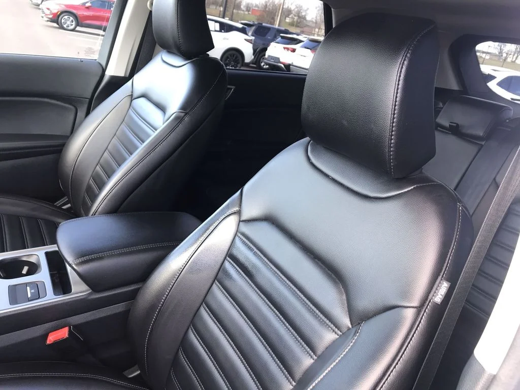 Used 2024 White Ford SEL image 11