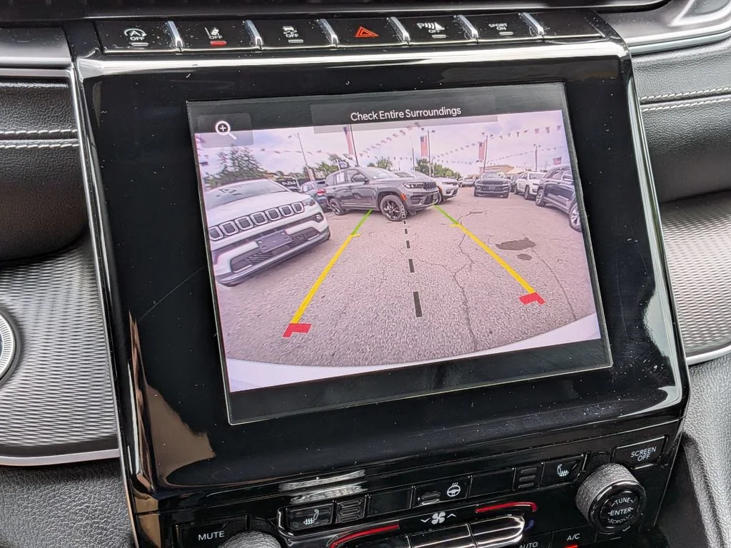 Used 2023 White Jeep Altitude X image 19