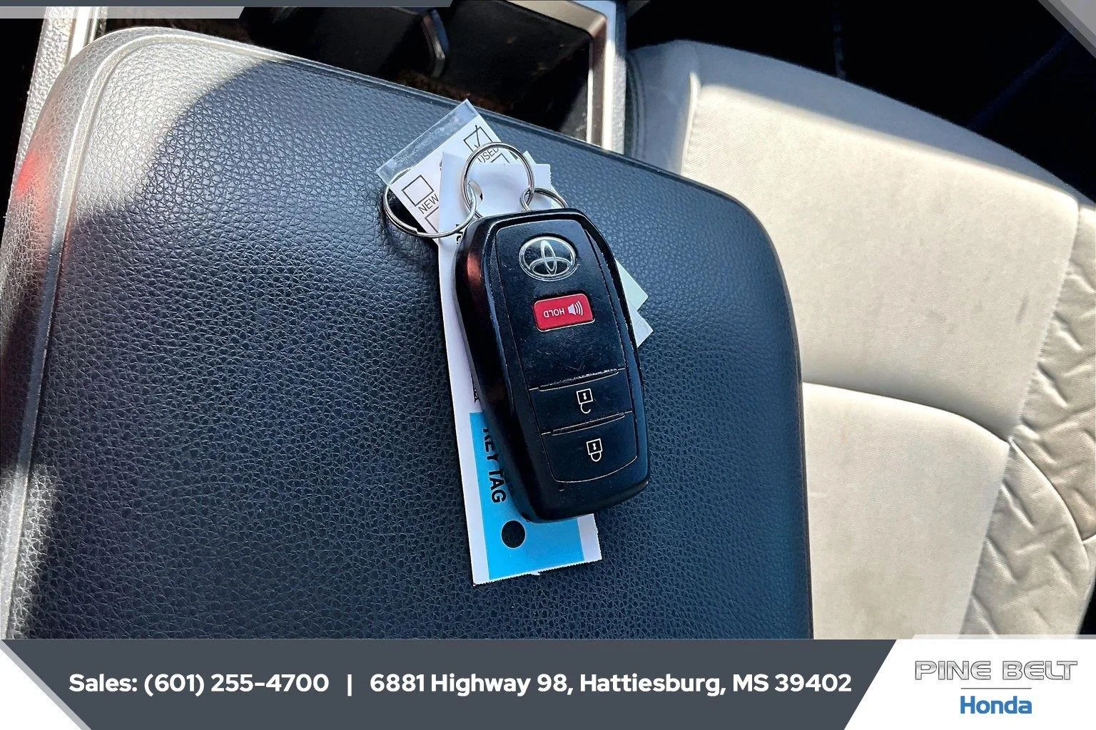Used 2025 Underground Toyota SR5 image 9