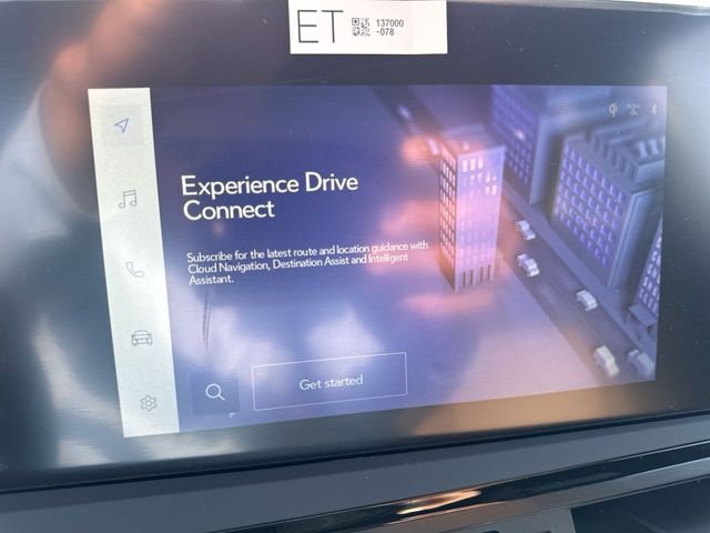 2025 Lexus ES 350 - Photo 18