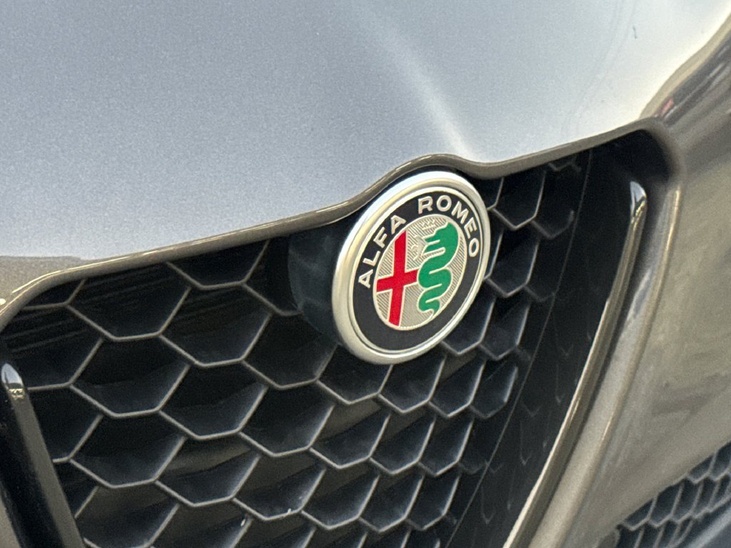 Used 2022 Gray Alfa Romeo Veloce image 19