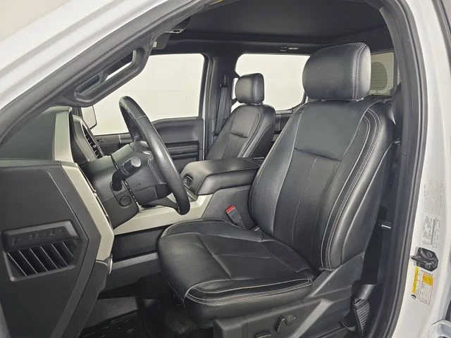 Used 2019 Oxford White Ford Lariat image 19