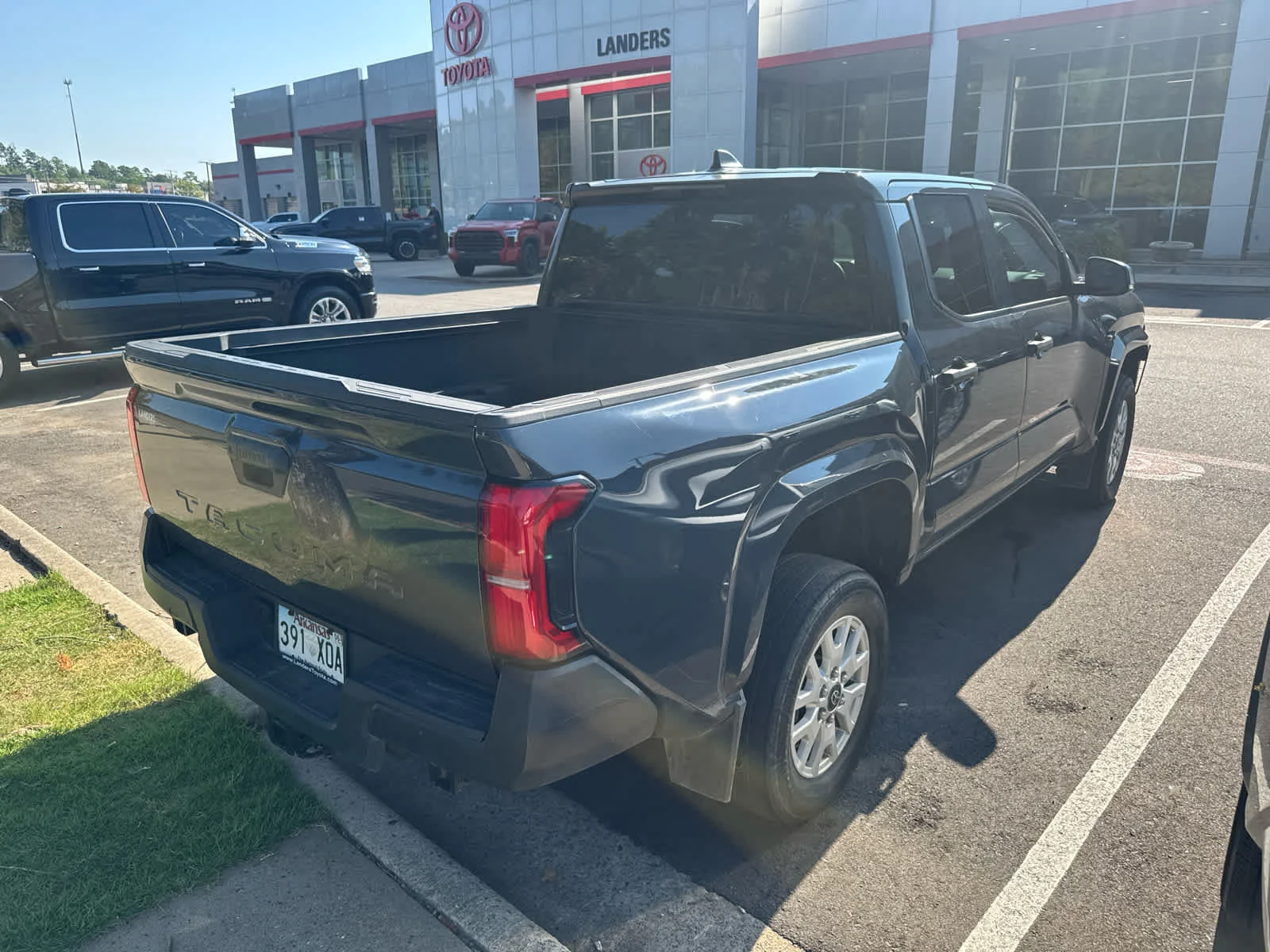 Used 2024 Underground Toyota SR image 5