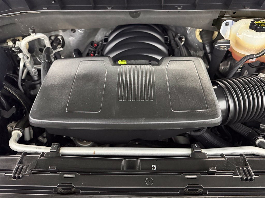 Certified Used 2025 Gray Chevrolet LT image 21