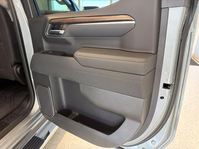 New 2026 Sterling Gray Metallic Chevrolet LT image 44