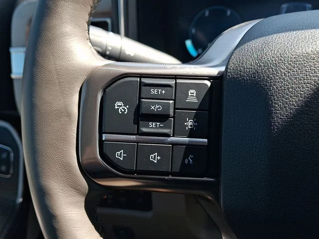 Used 2026 White Metallic Ford Platinum image 21