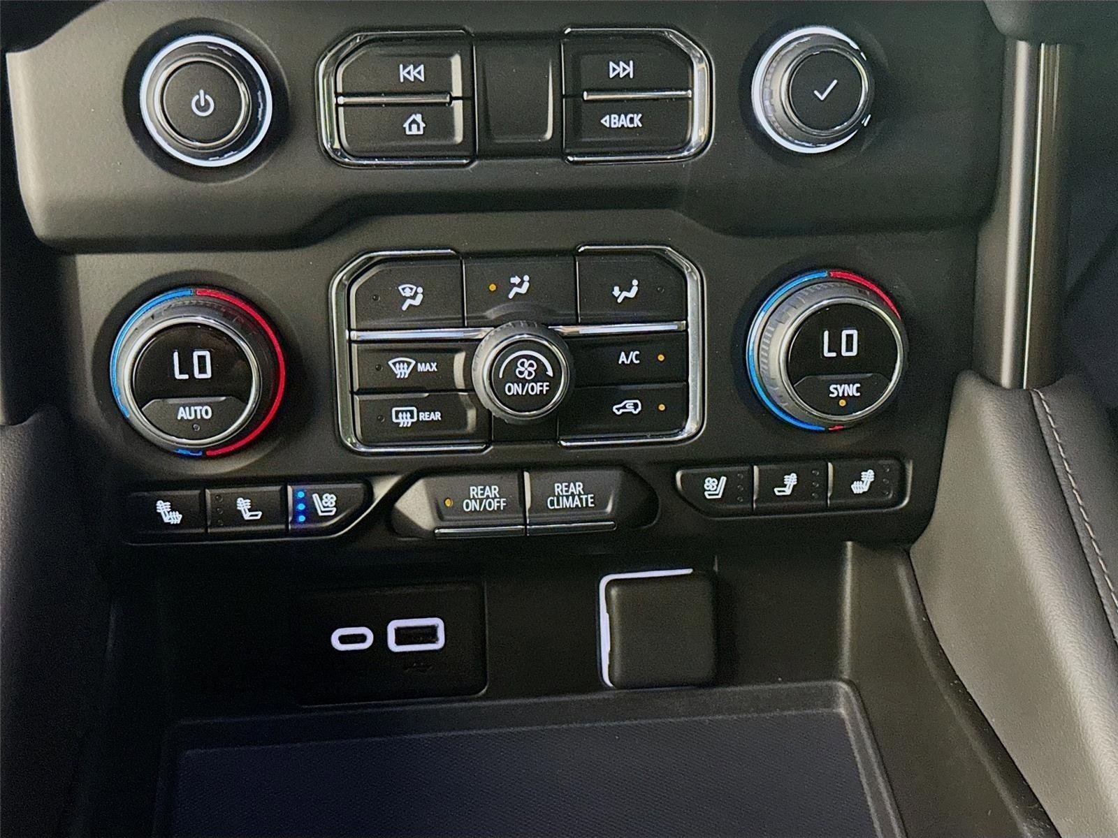 Used 2023 Black Chevrolet High Country image 18