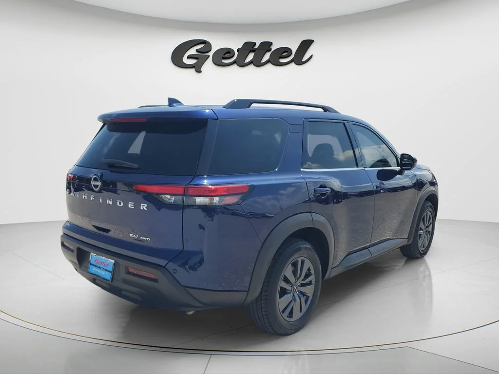 Used 2022 Blue Nissan SV 4WD image 5