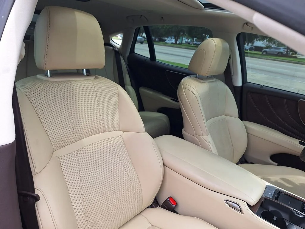 Used 2019 Black Lexus 500 Base image 27