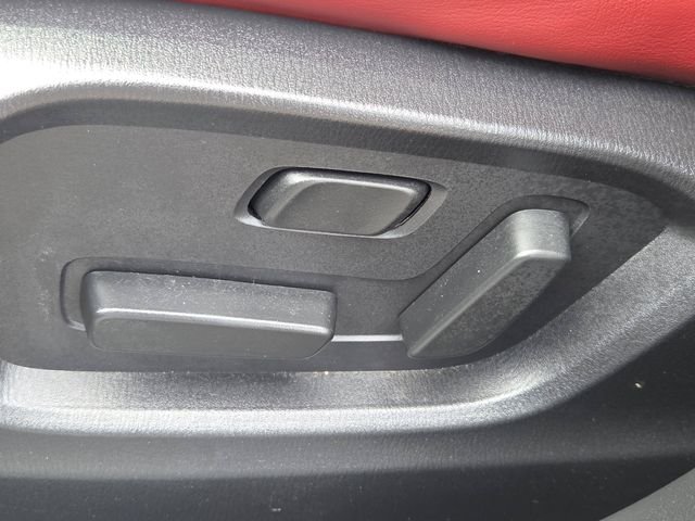 Used 2025 Gray Metallic Mazda 2.5 S Carbon Edition image 17