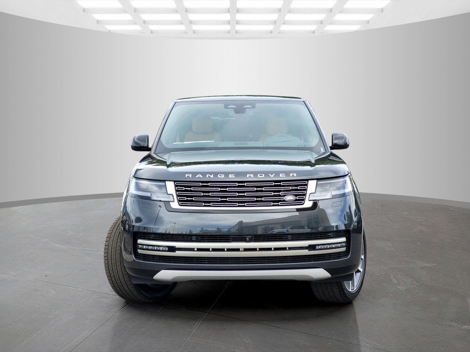 New 2026 Carpathian Grey Land Rover SE image 2