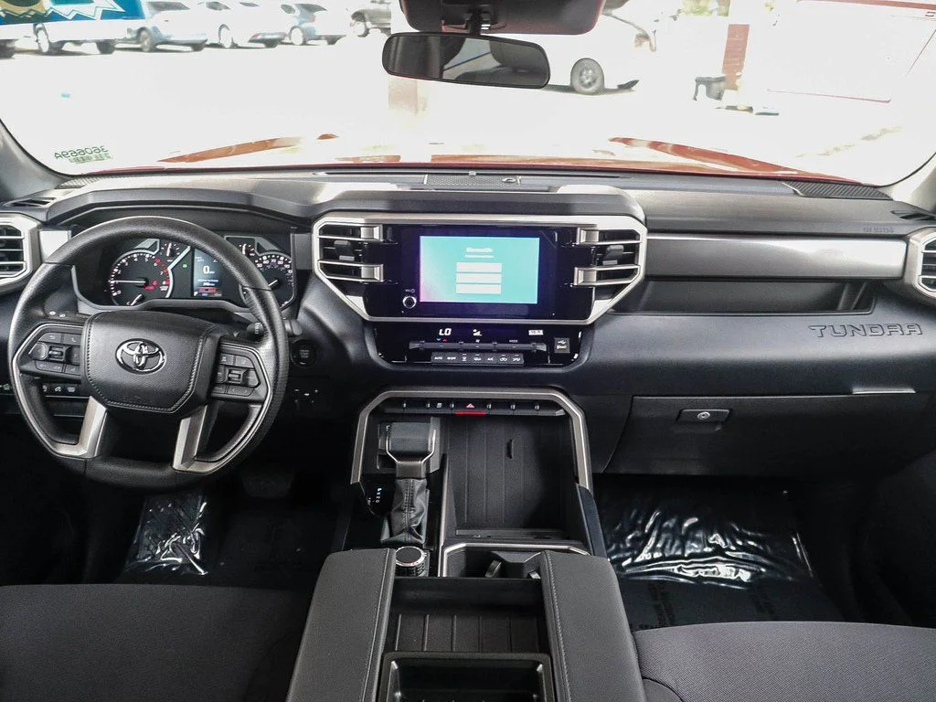 2026 Toyota Tundra SR5 - Photo 11