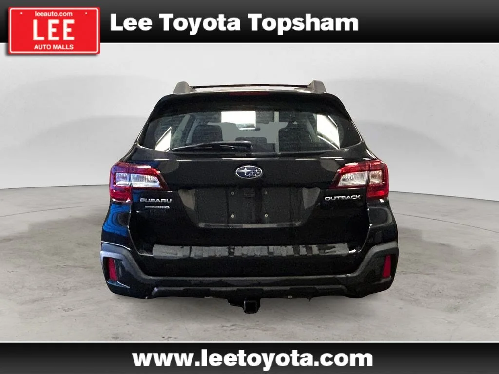 Used 2019 Crystal Black Silica Subaru 2.5i image 4