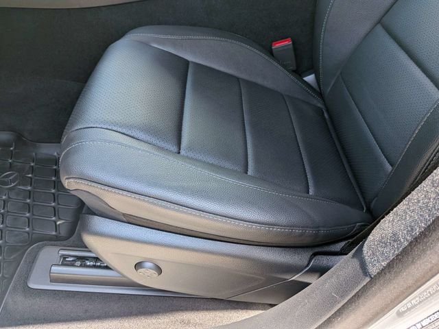 Used 2025  Mercedes-Benz GLE 450 image 24