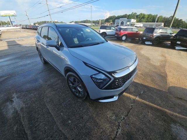 Used 2023 Gray Kia SX image 4