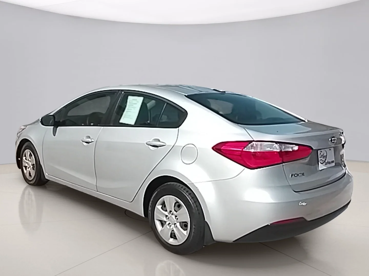 Used 2016 Gray Kia LX image 7