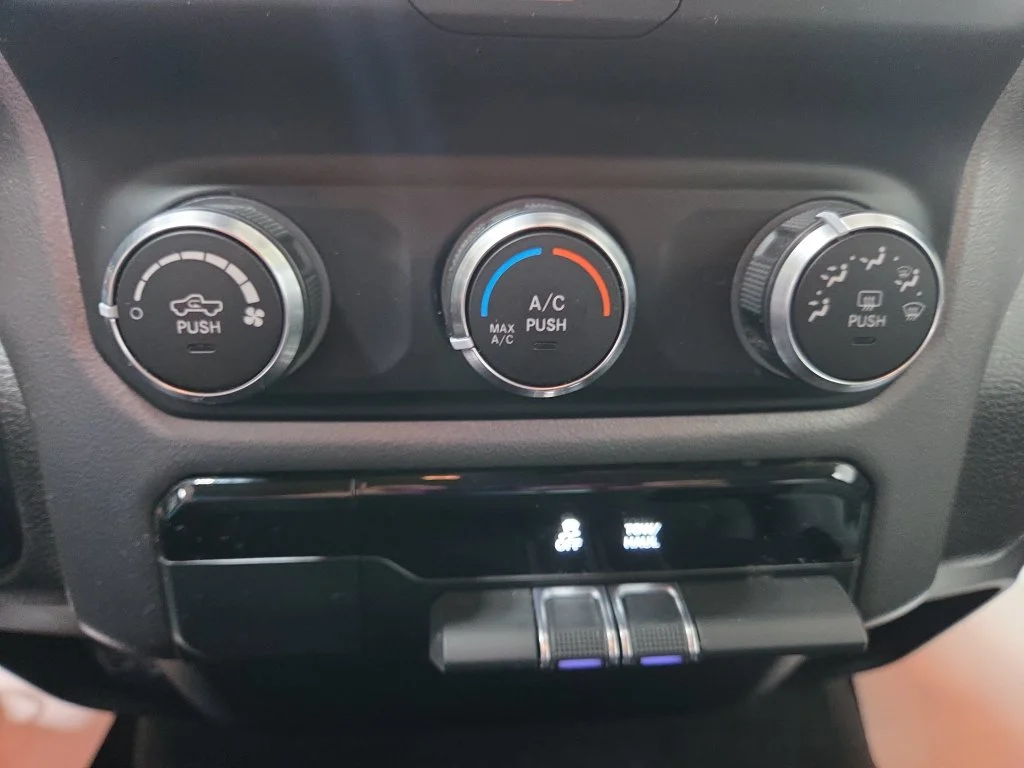 Used 2020 Red Ram Big Horn/Lone Star image 35