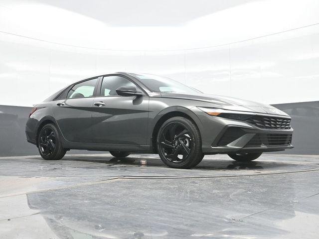 New 2026 Gray Hyundai SEL Sport image 23