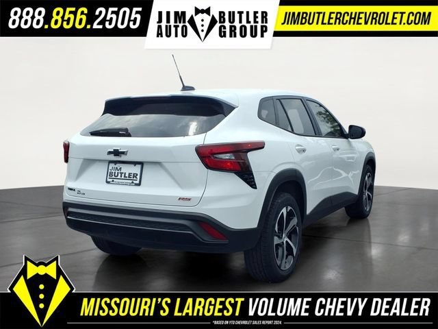 Used 2024 Summit White Chevrolet 1RS image 23