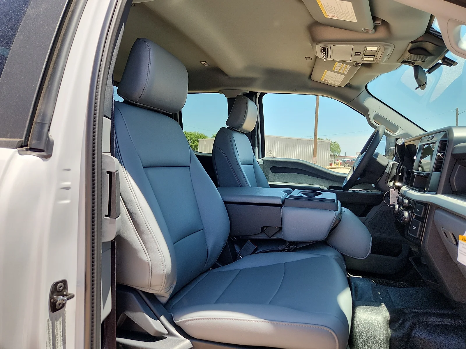 New 2026 Oxford White Ford F-350® XL image 20
