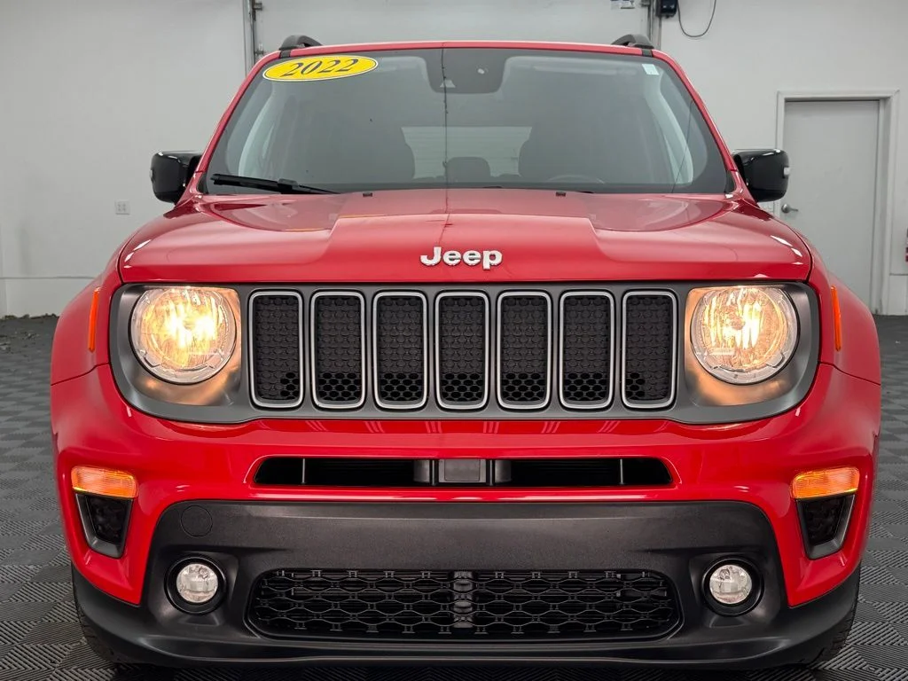 Used 2022 Colorado Red Clearcoat Jeep Limited image 12