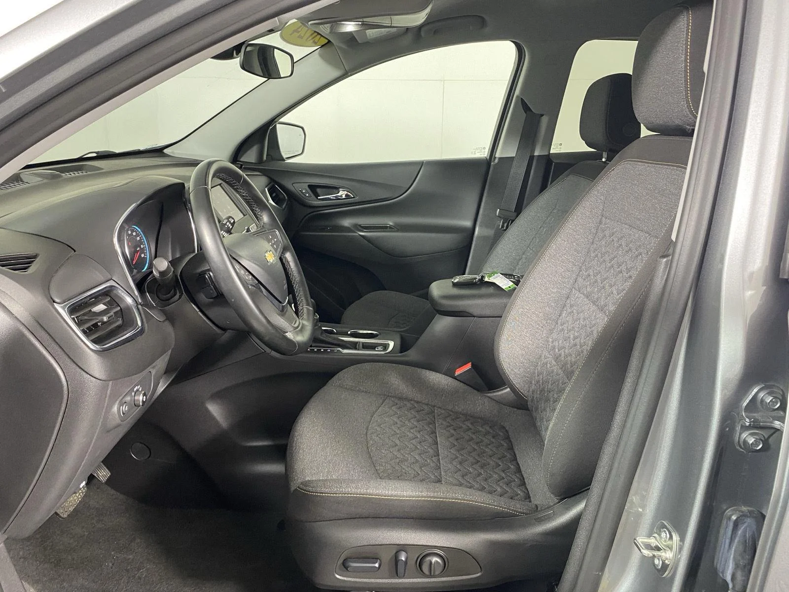 Used 2024 Sterling Gray Metallic Chevrolet LT image 13