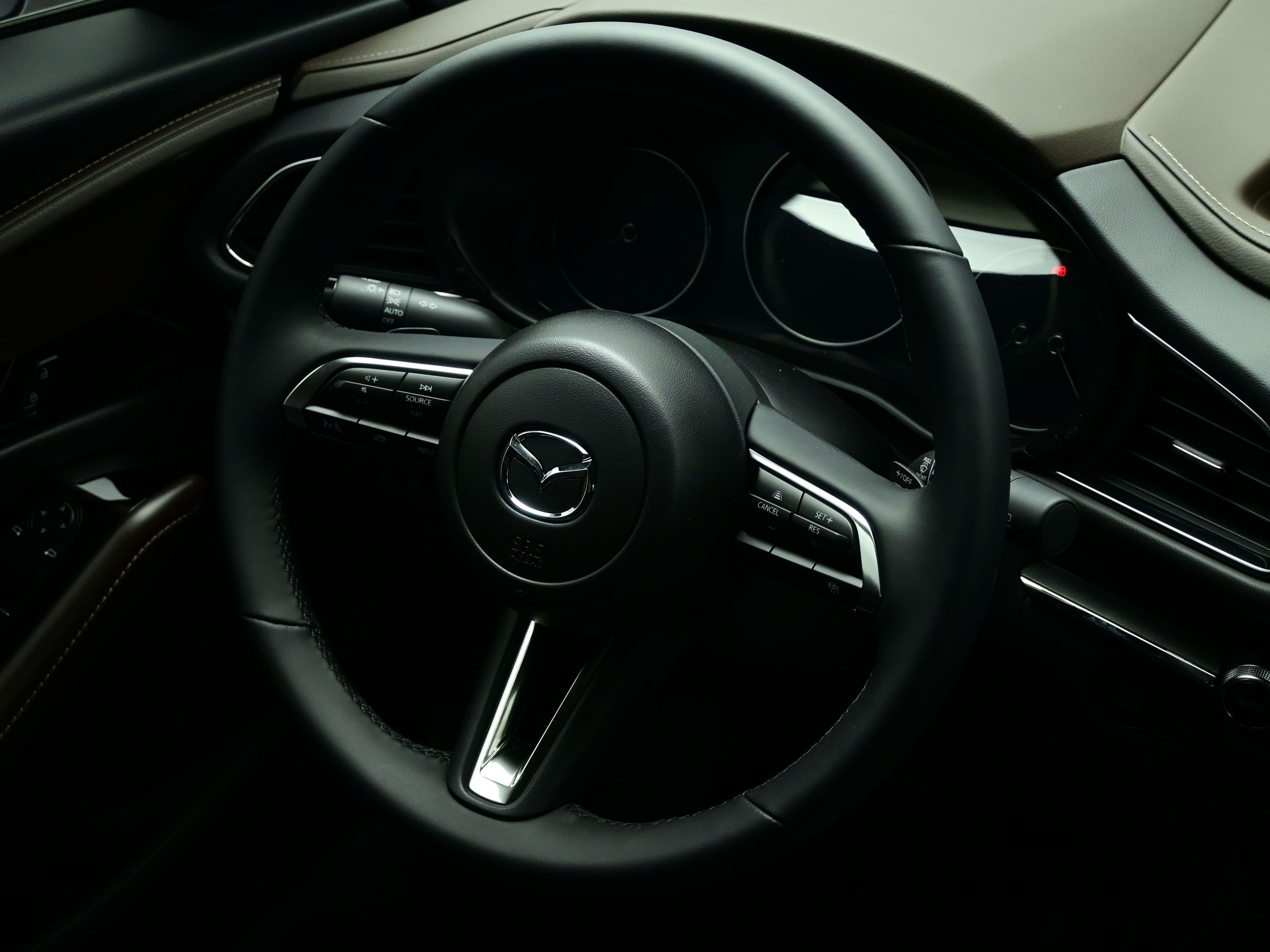 2025 Mazda CX-90 Premium Plus Package - Photo 38