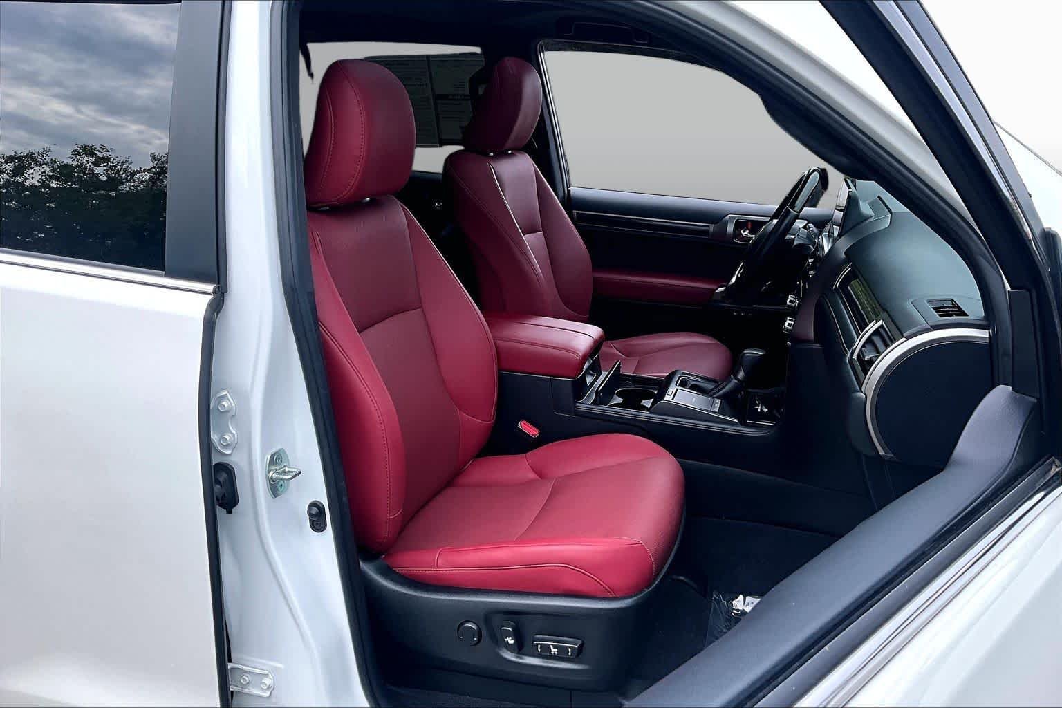 Used 2023 Eminent White Pearl Lexus Premium image 8