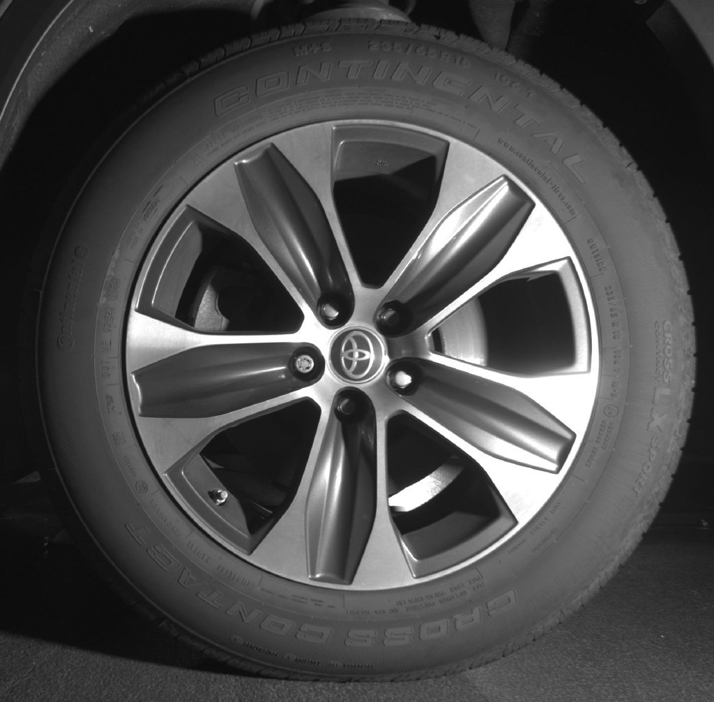 Used 2022 Gray Toyota XLE image 9