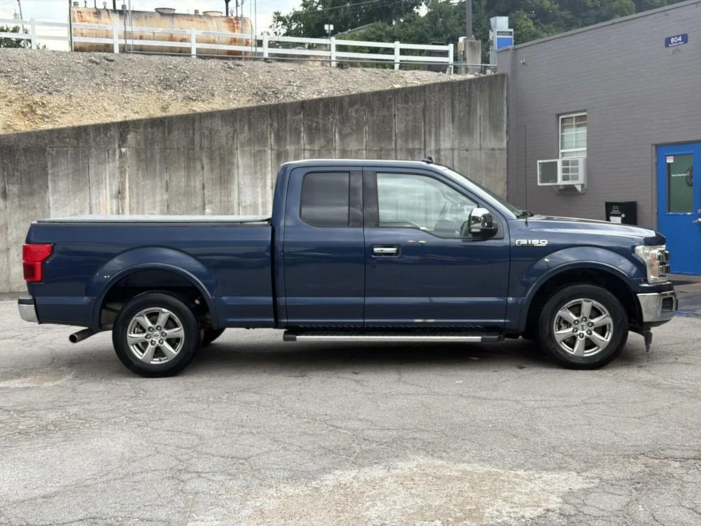 Used 2018 Blue Jeans Metallic Ford Lariat image 3