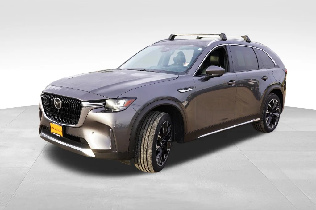 Used 2024 Gray Mazda Premium Plus AWD image 11