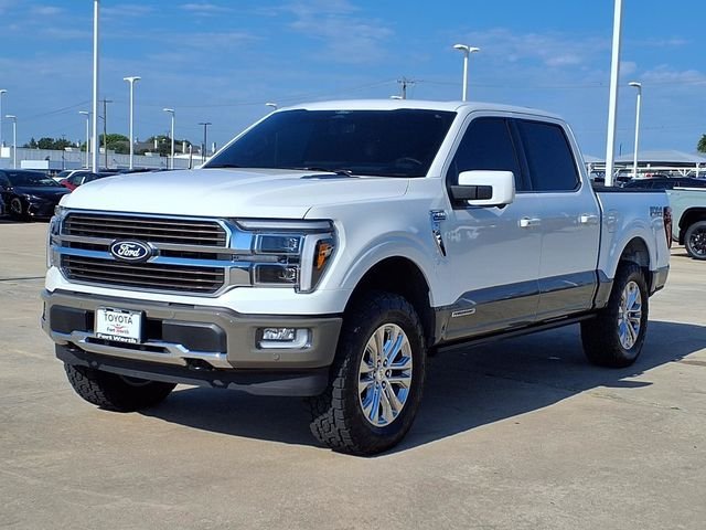 Used 2025 White Ford King Ranch image 3