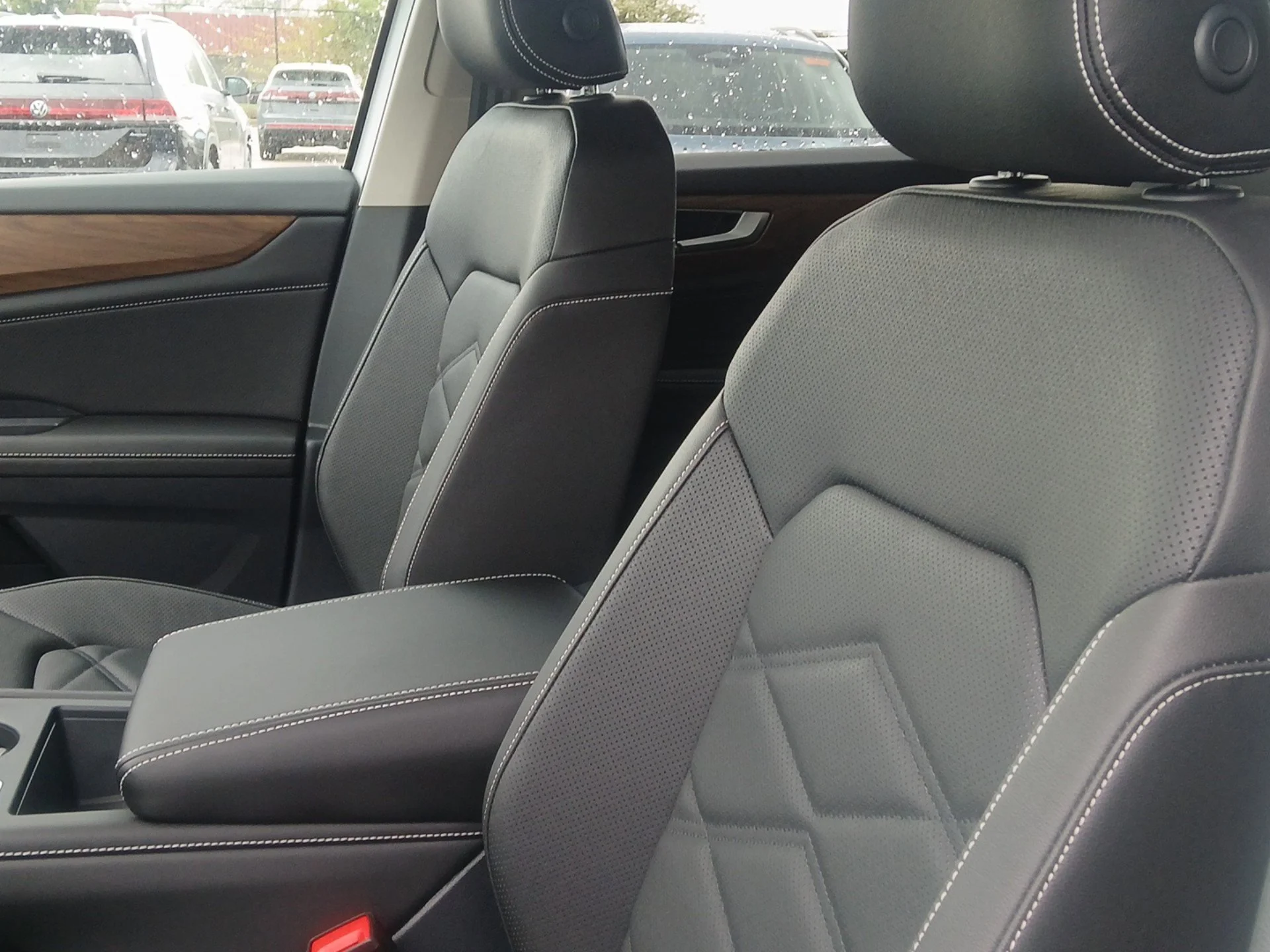 New 2026 Opal White Pearl Volkswagen 2.0T SE image 20