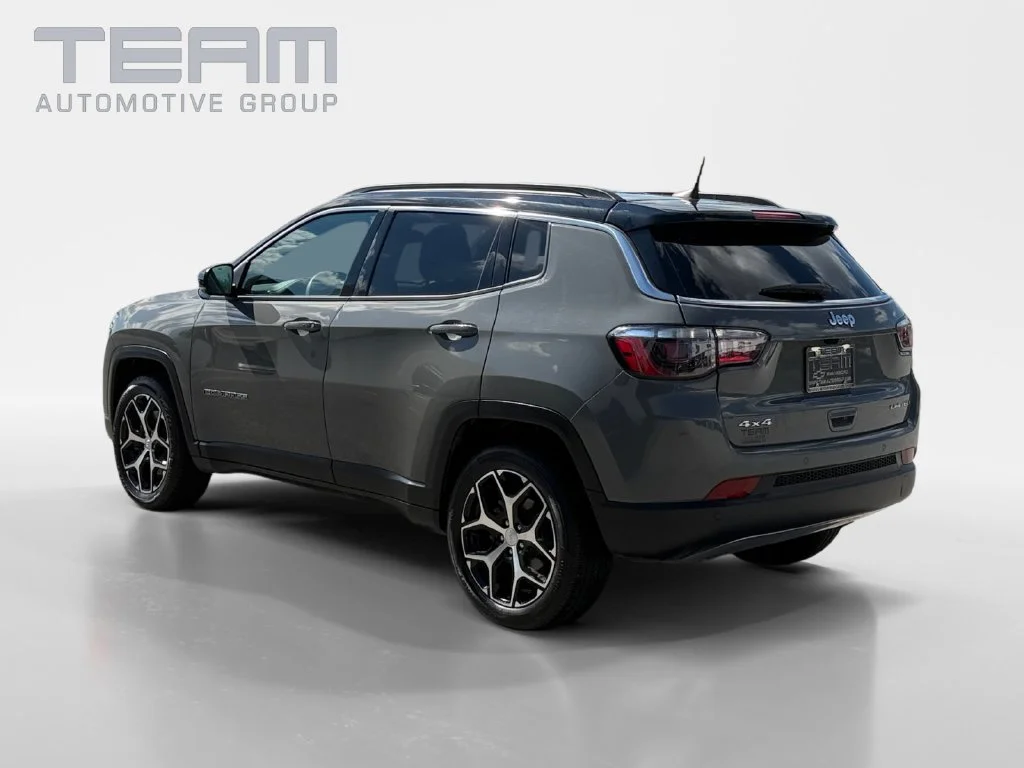 Used 2024 Gray Jeep Limited image 5
