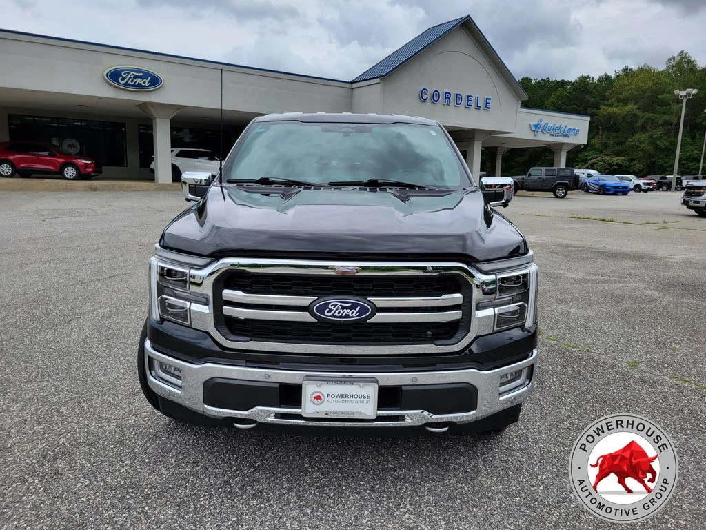 Used 2024 Black Ford Lariat image 9