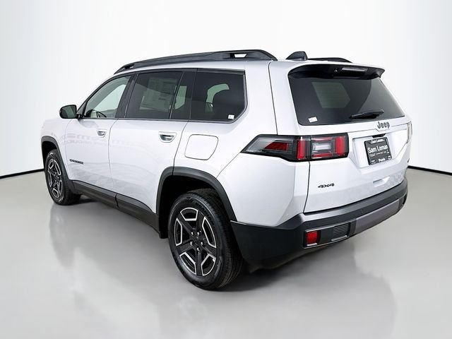 New 2026 Silver Zynith Clear-Coat Exterior Paint Jeep Laredo image 5