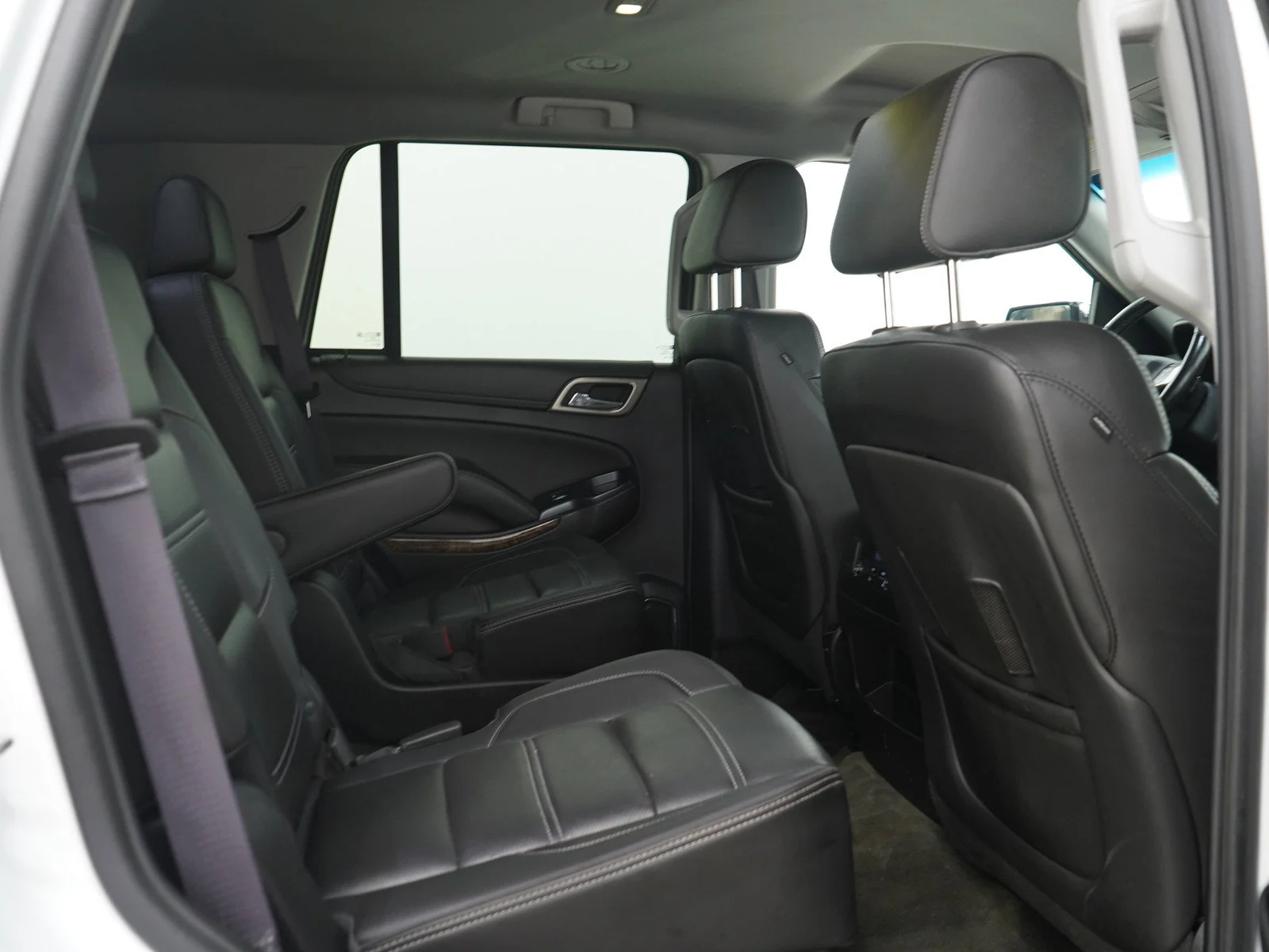 Used 2015 White GMC Denali image 14